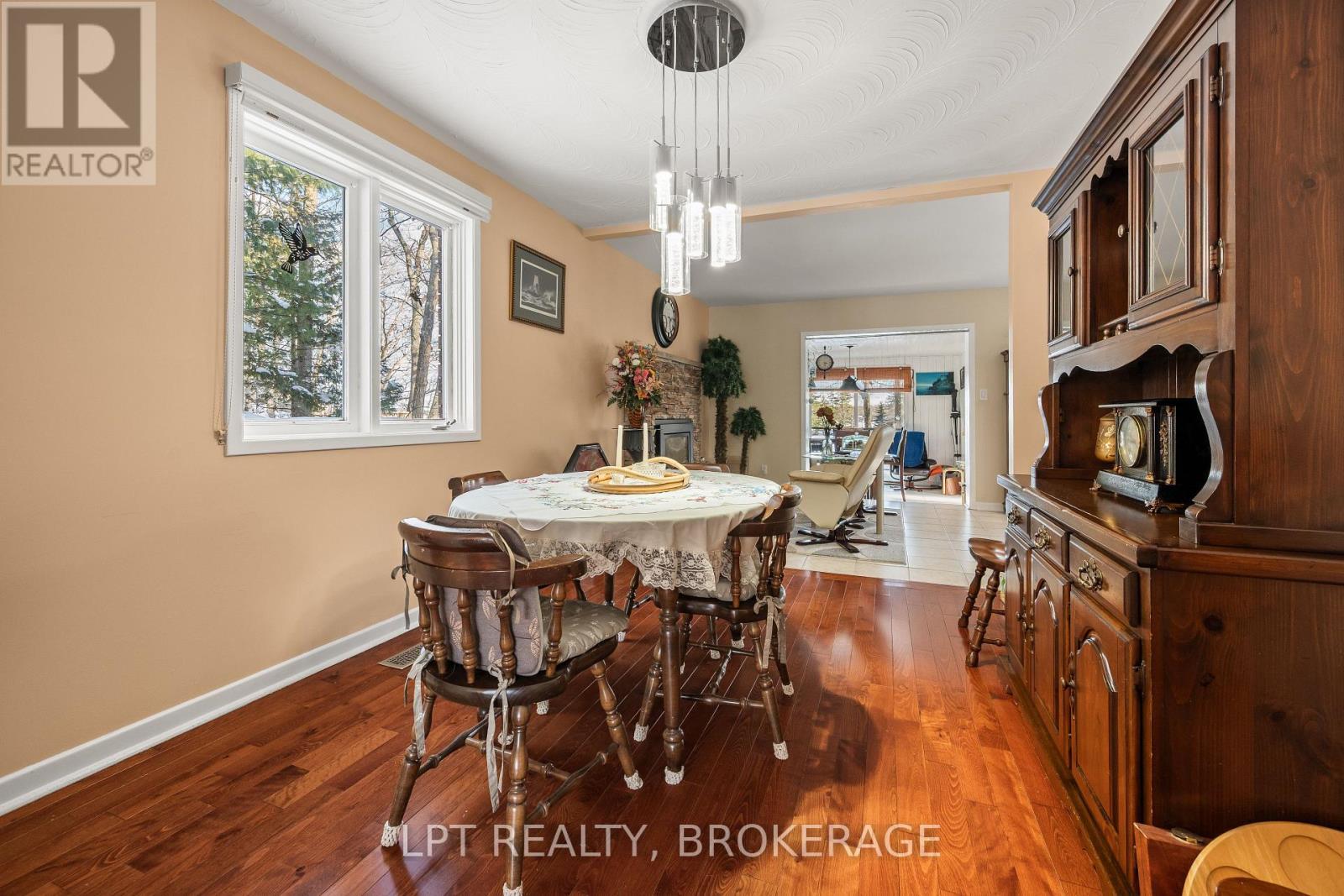 31 Acorn Lane, Frontenac (Frontenac South), ON