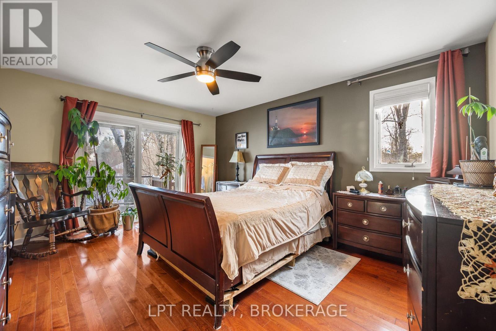31 Acorn Lane, Frontenac (Frontenac South), ON