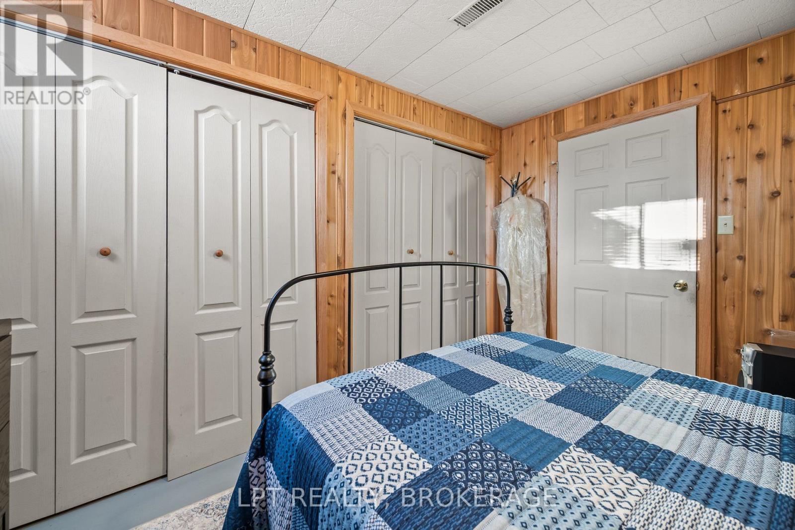 31 Acorn Lane, Frontenac (Frontenac South), ON