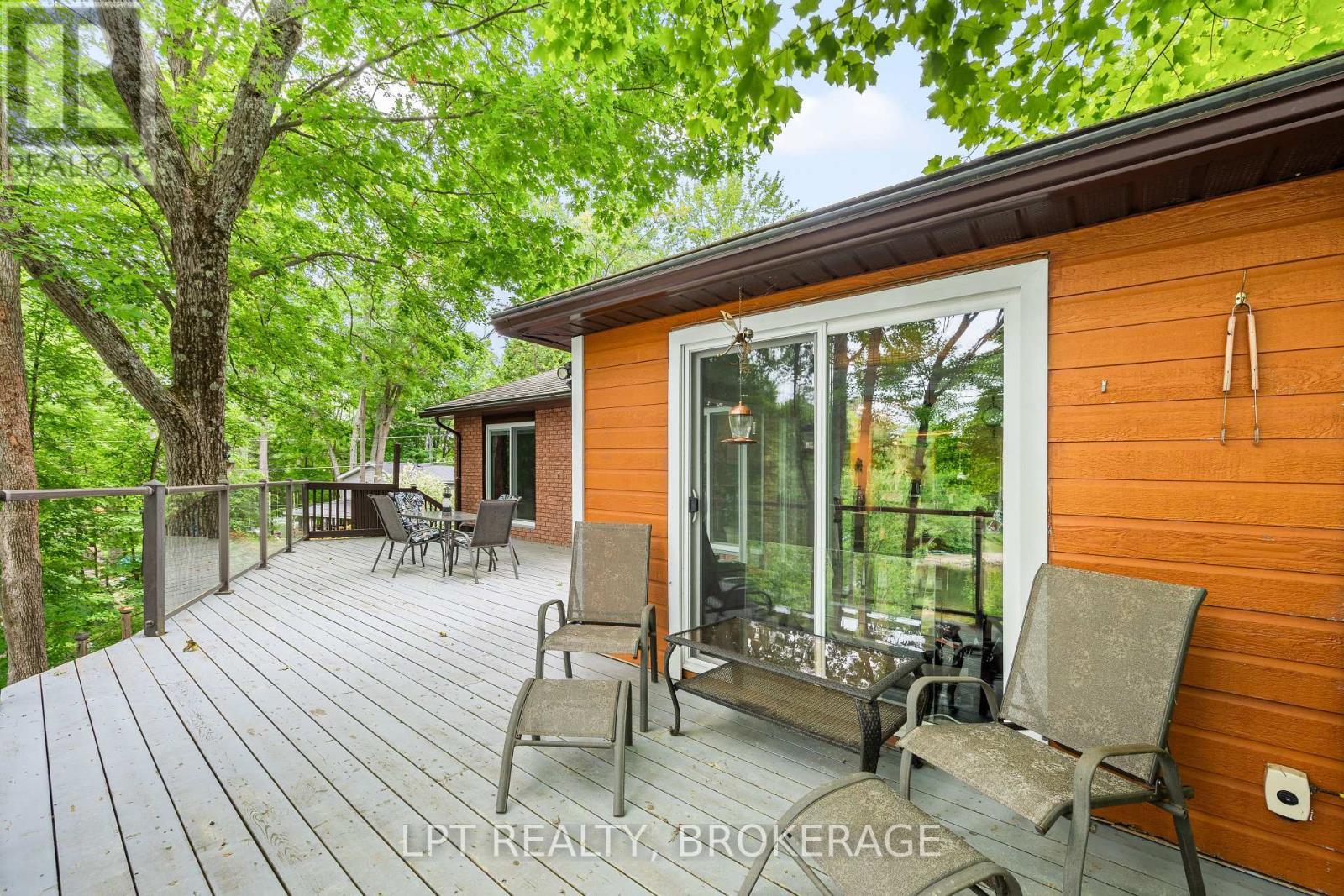31 Acorn Lane, Frontenac (Frontenac South), ON