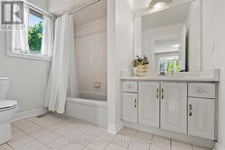 4 piece second bedroom ensuite -