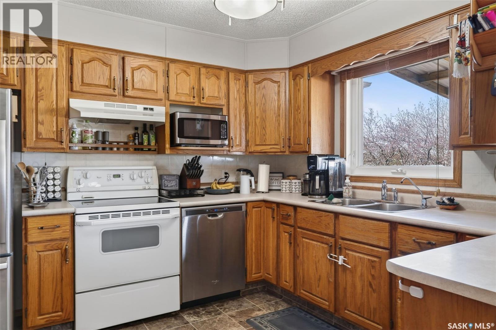 13 Dust Crescent, Humboldt, SK