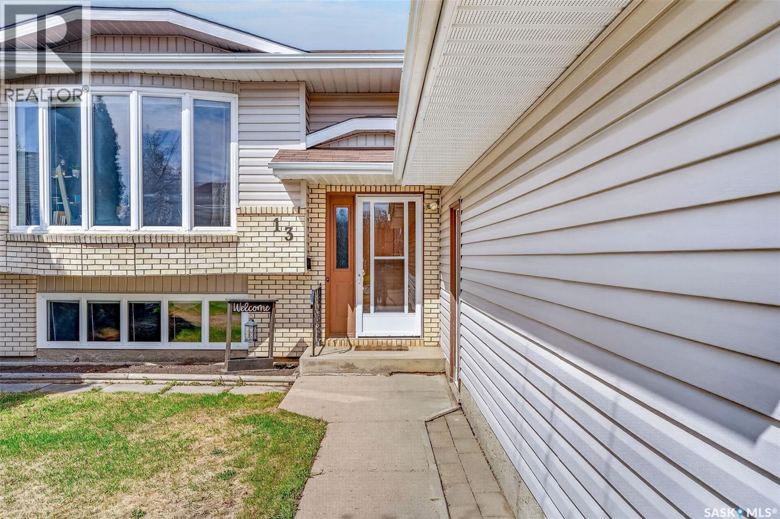 13 Dust Crescent, Humboldt, SK