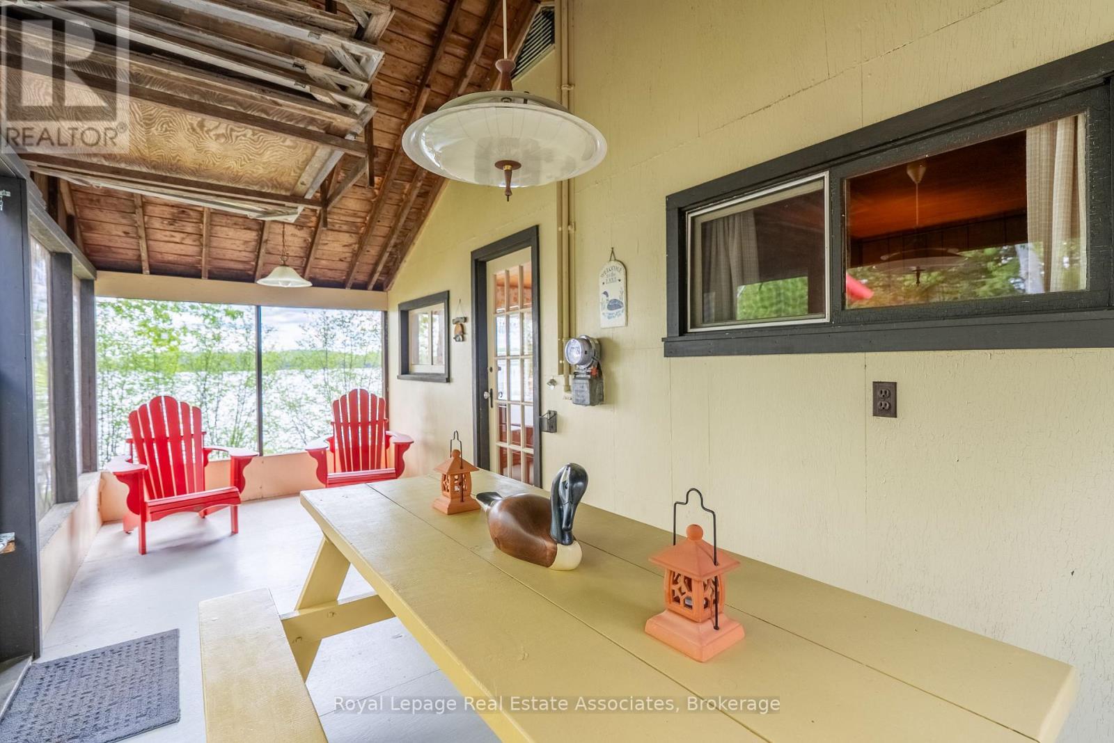 243 Beach Lane, Wollaston, ON - Photo Showing Other Room