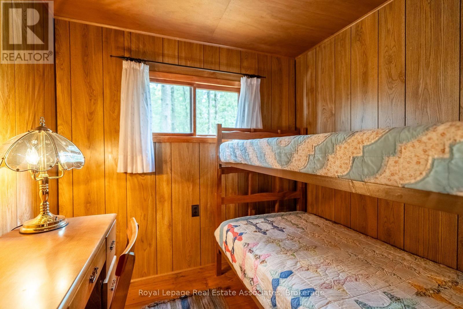 243 Beach Lane, Wollaston, ON - Indoor Photo Showing Other Room