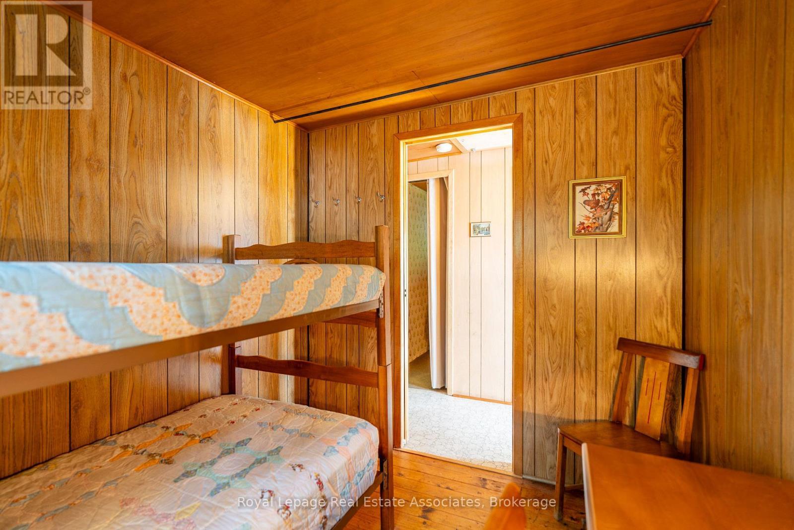 243 Beach Lane, Wollaston, ON - Indoor Photo Showing Bedroom