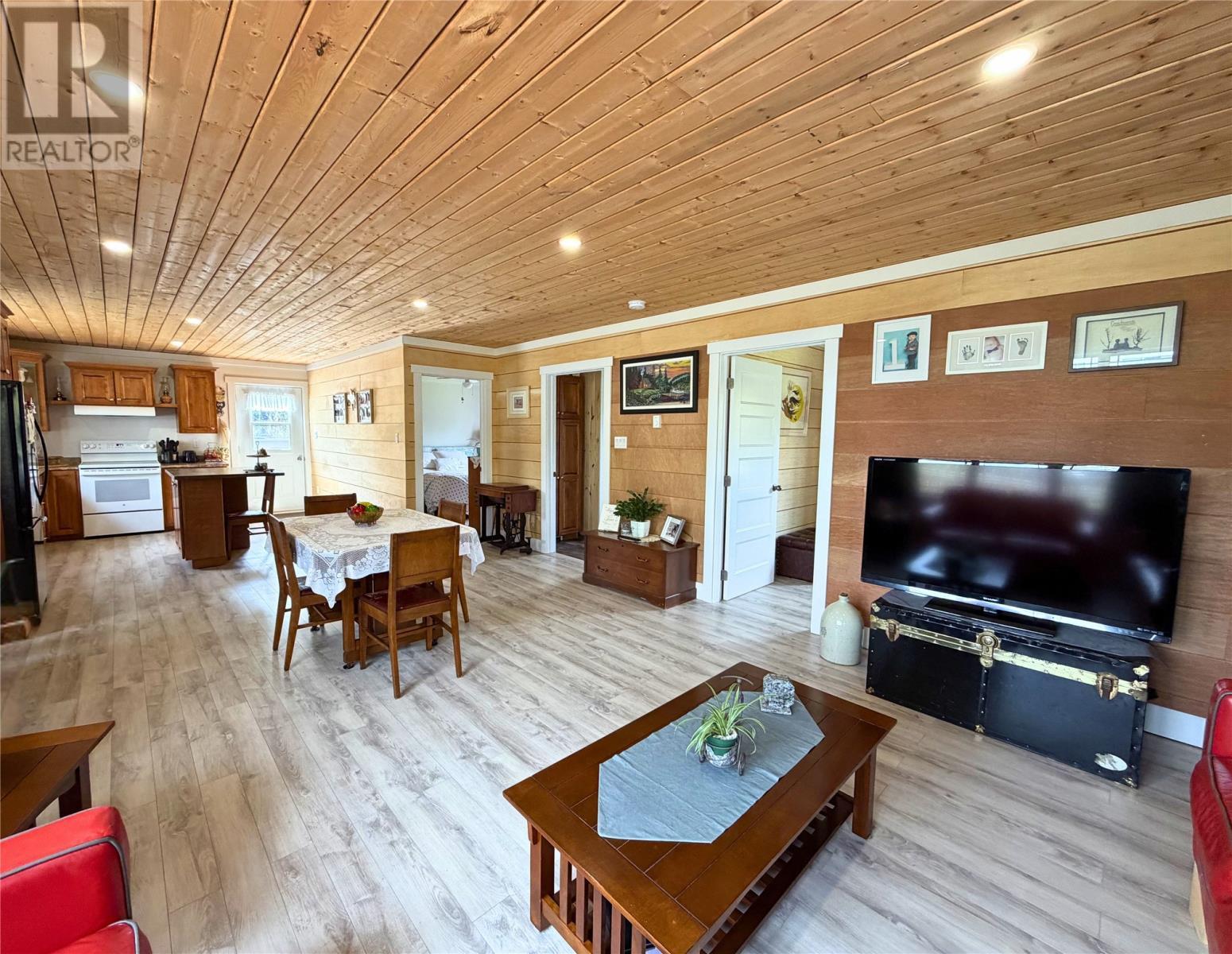 50 Farm Road, Howley, NL