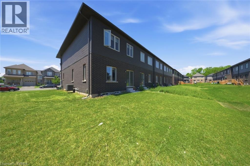 26 Copeman Avenue, Brantford, ON