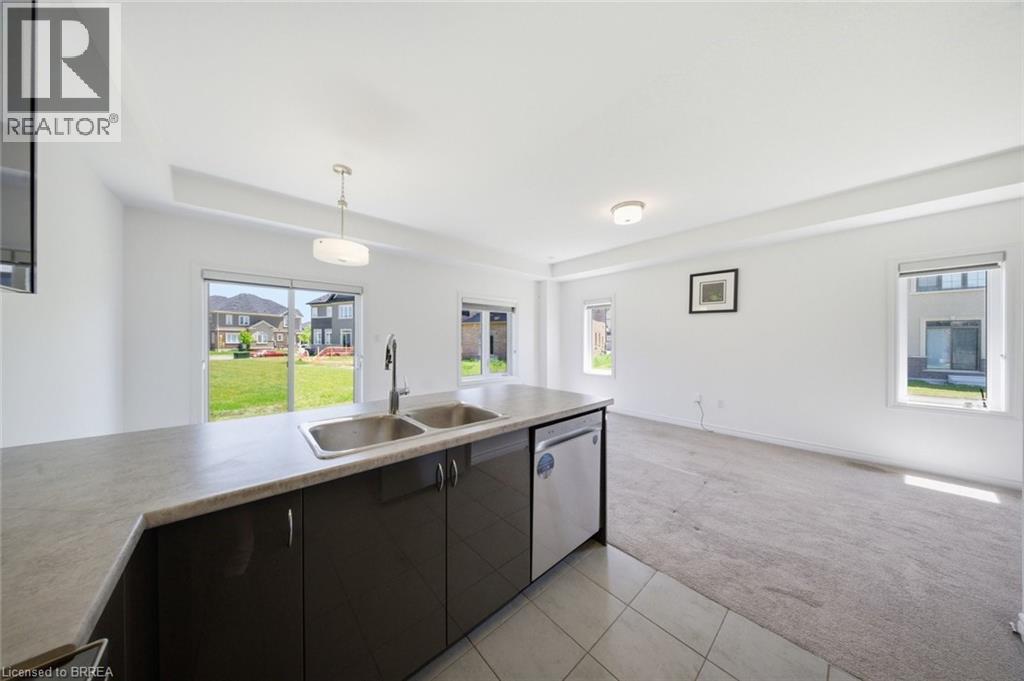 26 Copeman Avenue, Brantford, ON