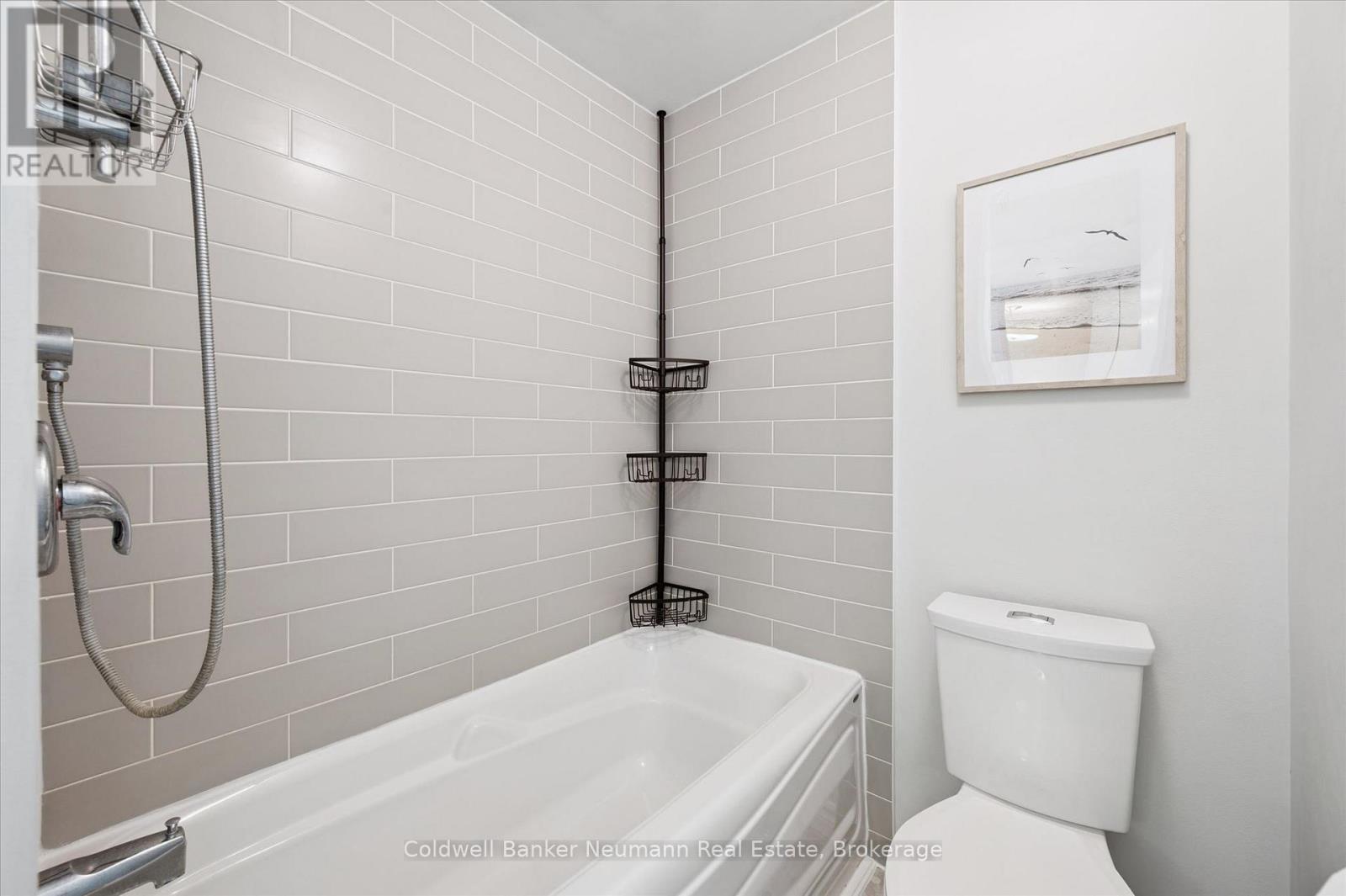 24 - 383 Edinburgh Road S, Guelph (Dovercliffe Park/Old University), ON