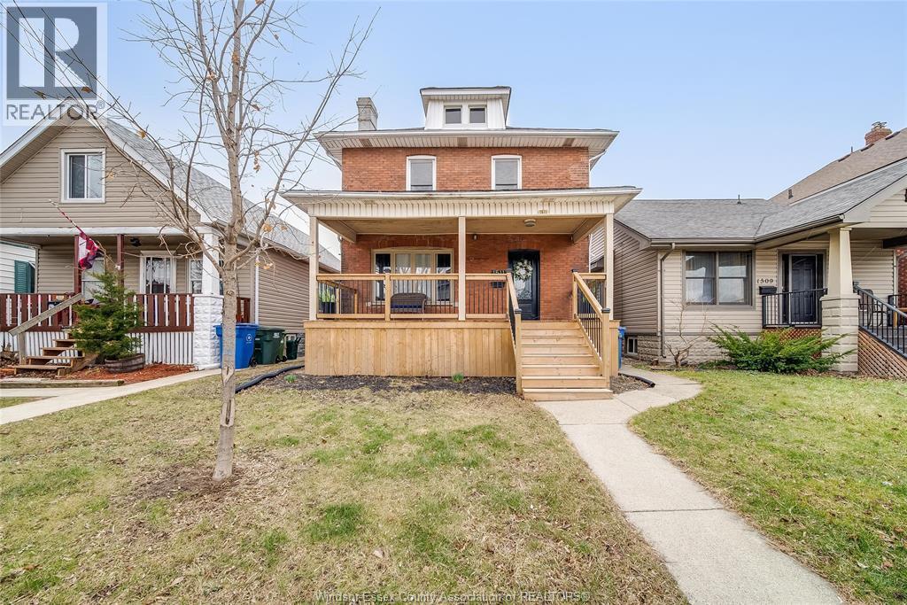 1511 Hall, Windsor, ON
