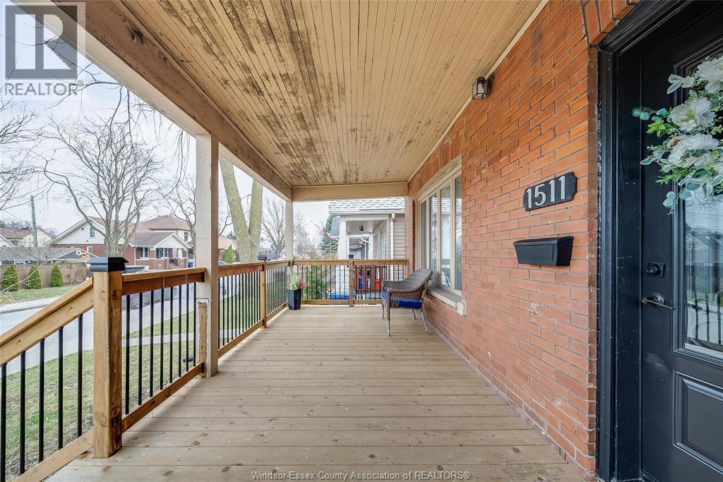 1511 Hall, Windsor, ON