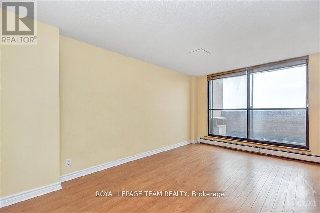 644 - 515 St Laurent Boulevard, Ottawa, ON - Indoor Photo Showing Other Room