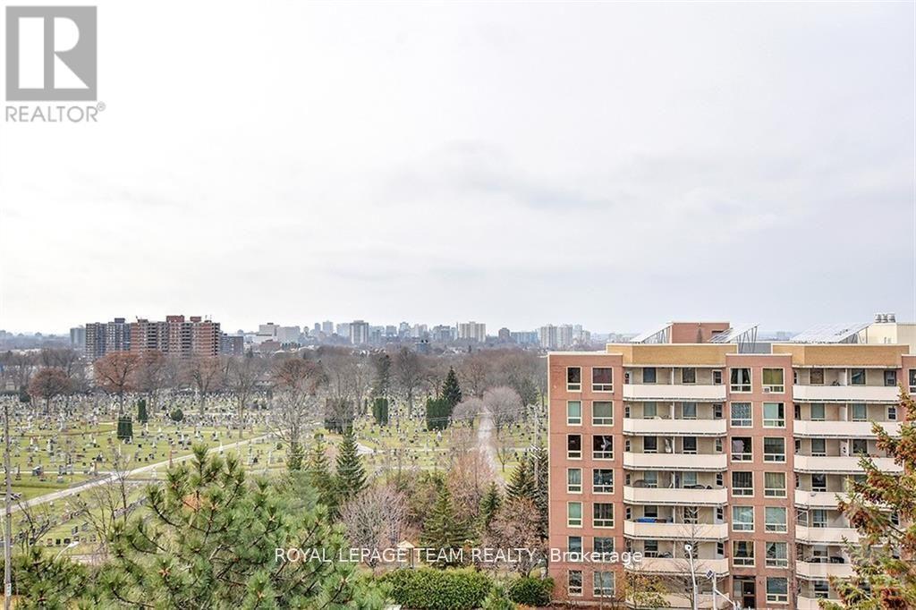 644 - 515 St Laurent Boulevard, Ottawa, ON - Outdoor With Balcony