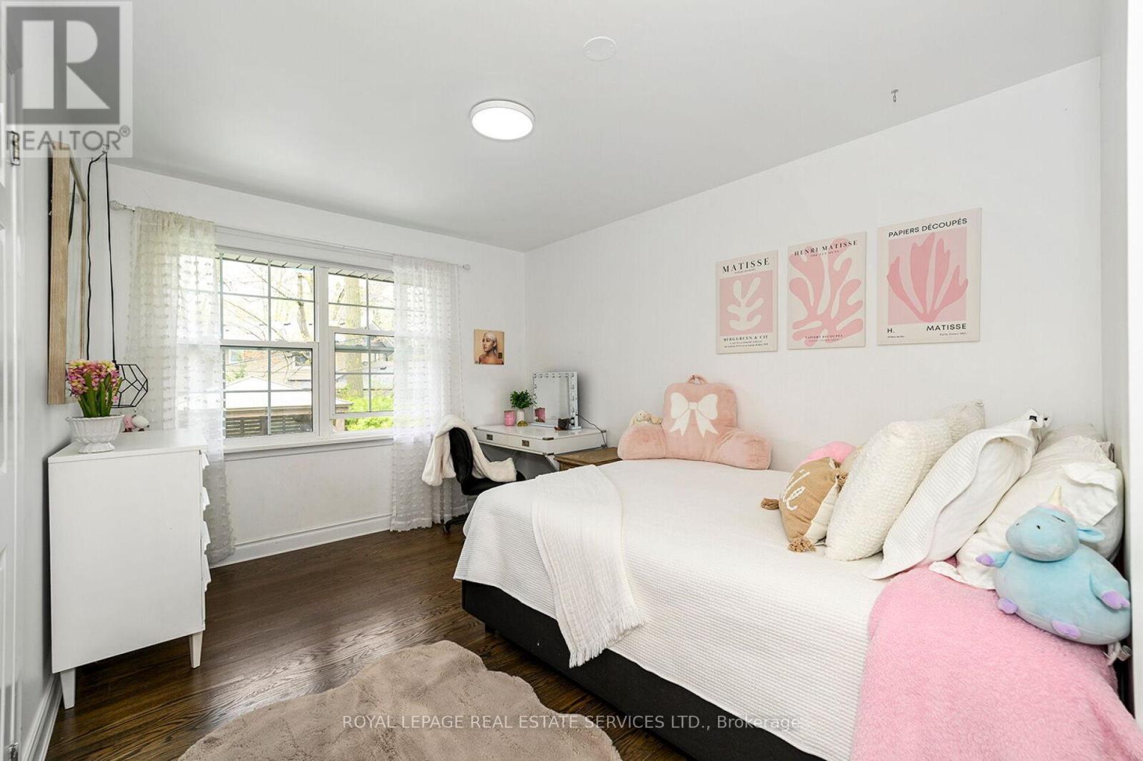 1454 Chasehurst Drive, Mississauga, ON - Indoor Photo Showing Bedroom