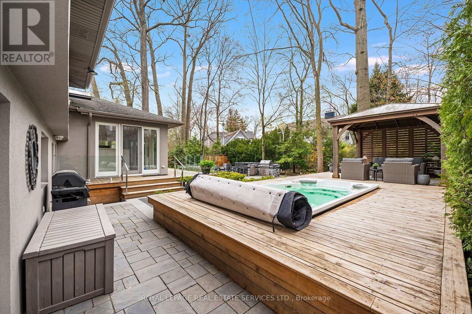 1454 Chasehurst Drive, Mississauga, ON - Outdoor With Deck Patio Veranda