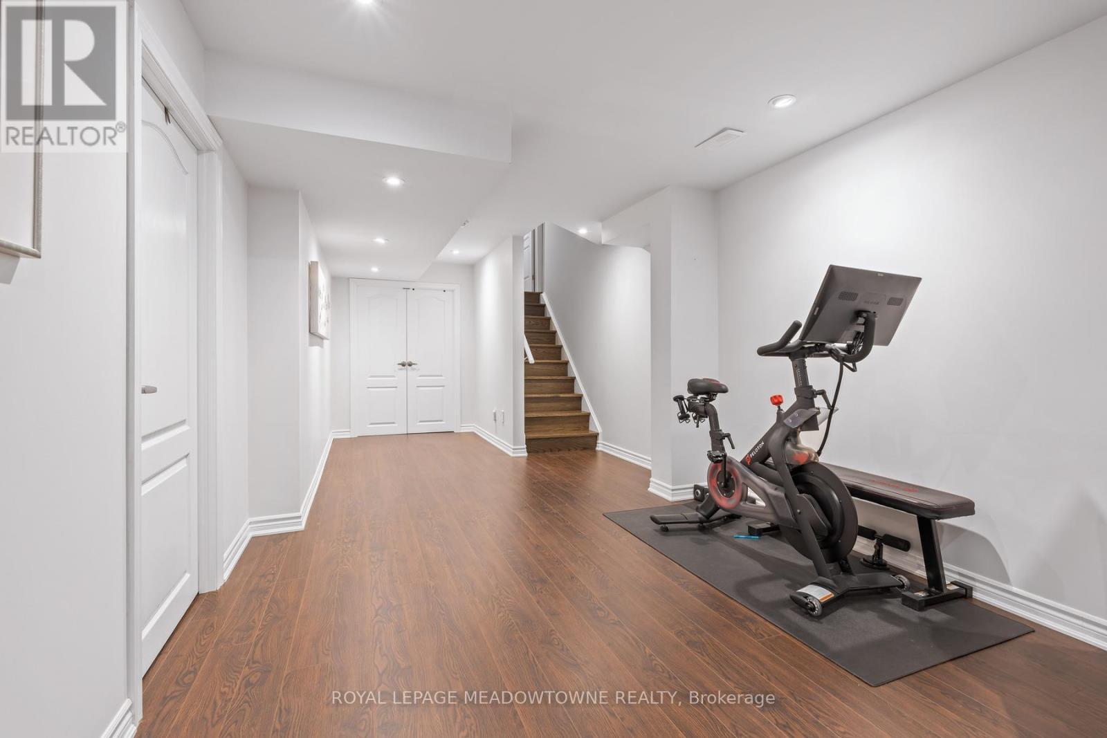 45 Rain Forest Lane, Halton Hills, ON - Indoor Photo Showing Gym Room