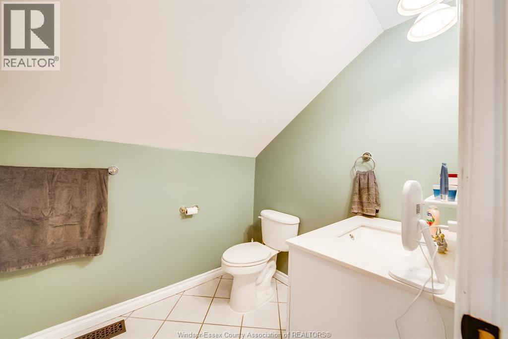 829 County Rd 14, Leamington, ON