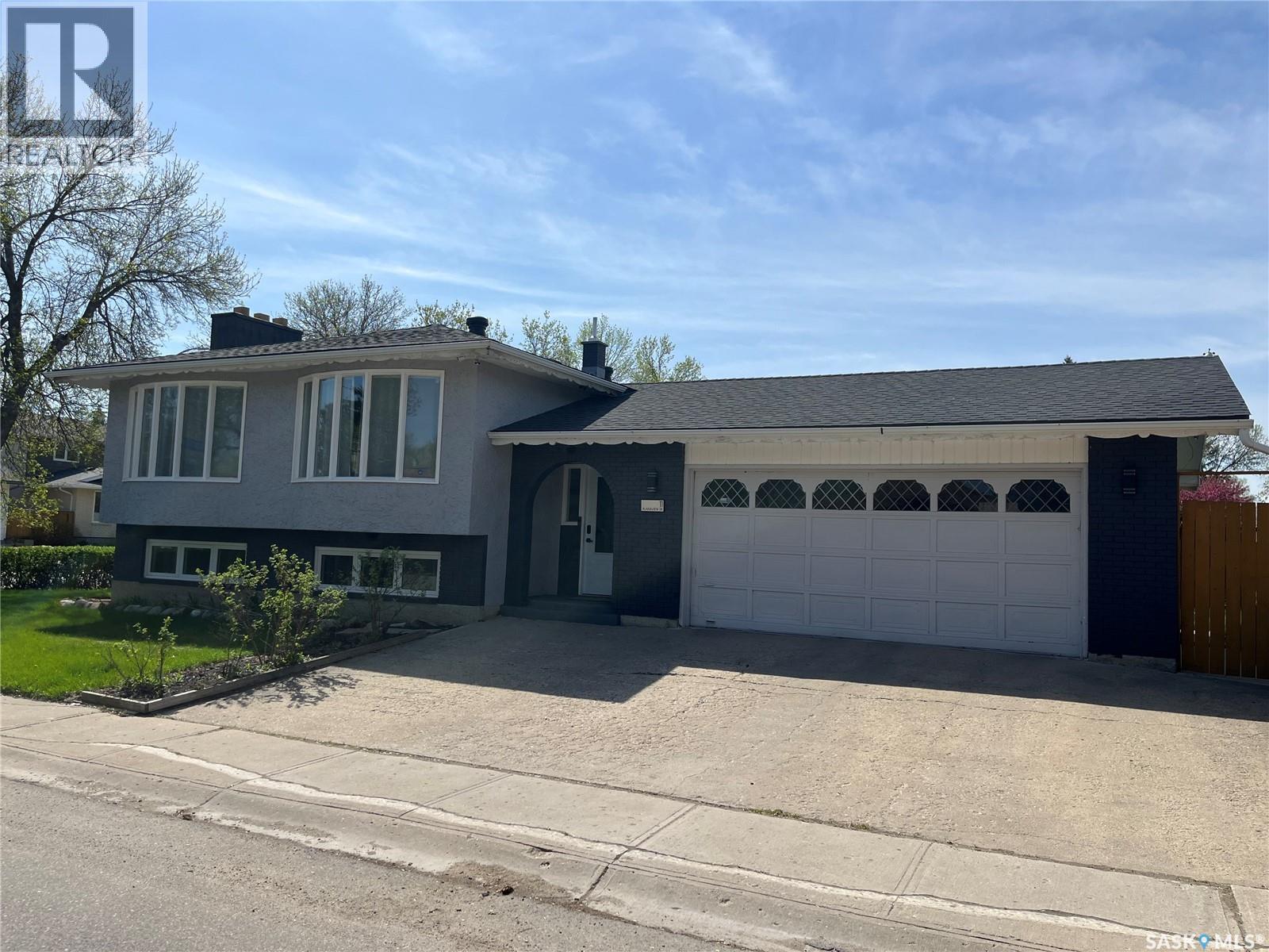 11 Plainsview Drive, Regina, SK