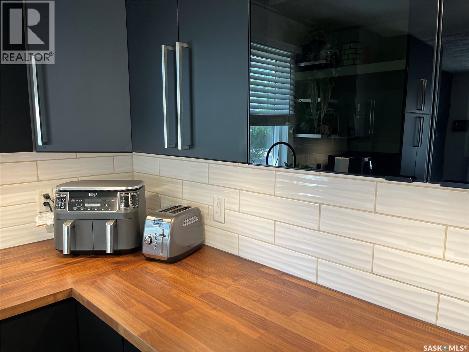 11 Plainsview Drive, Regina, SK