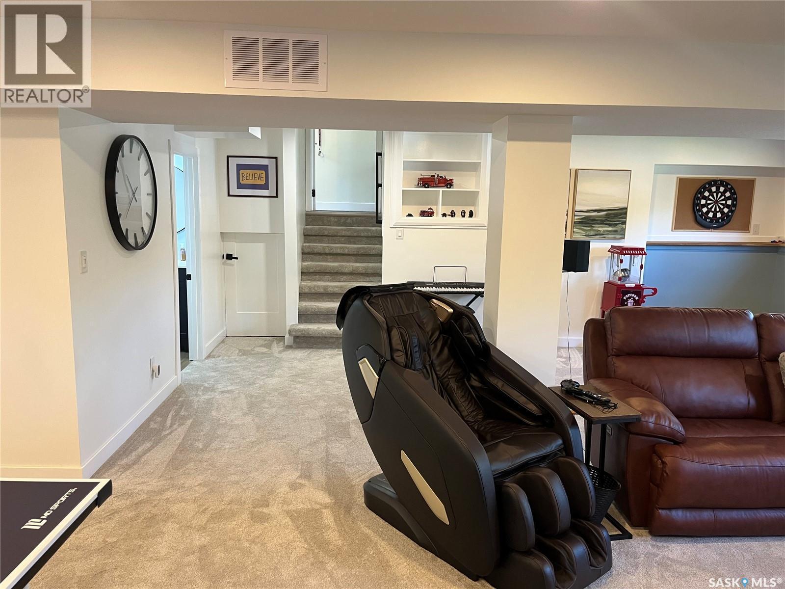 11 Plainsview Drive, Regina, SK