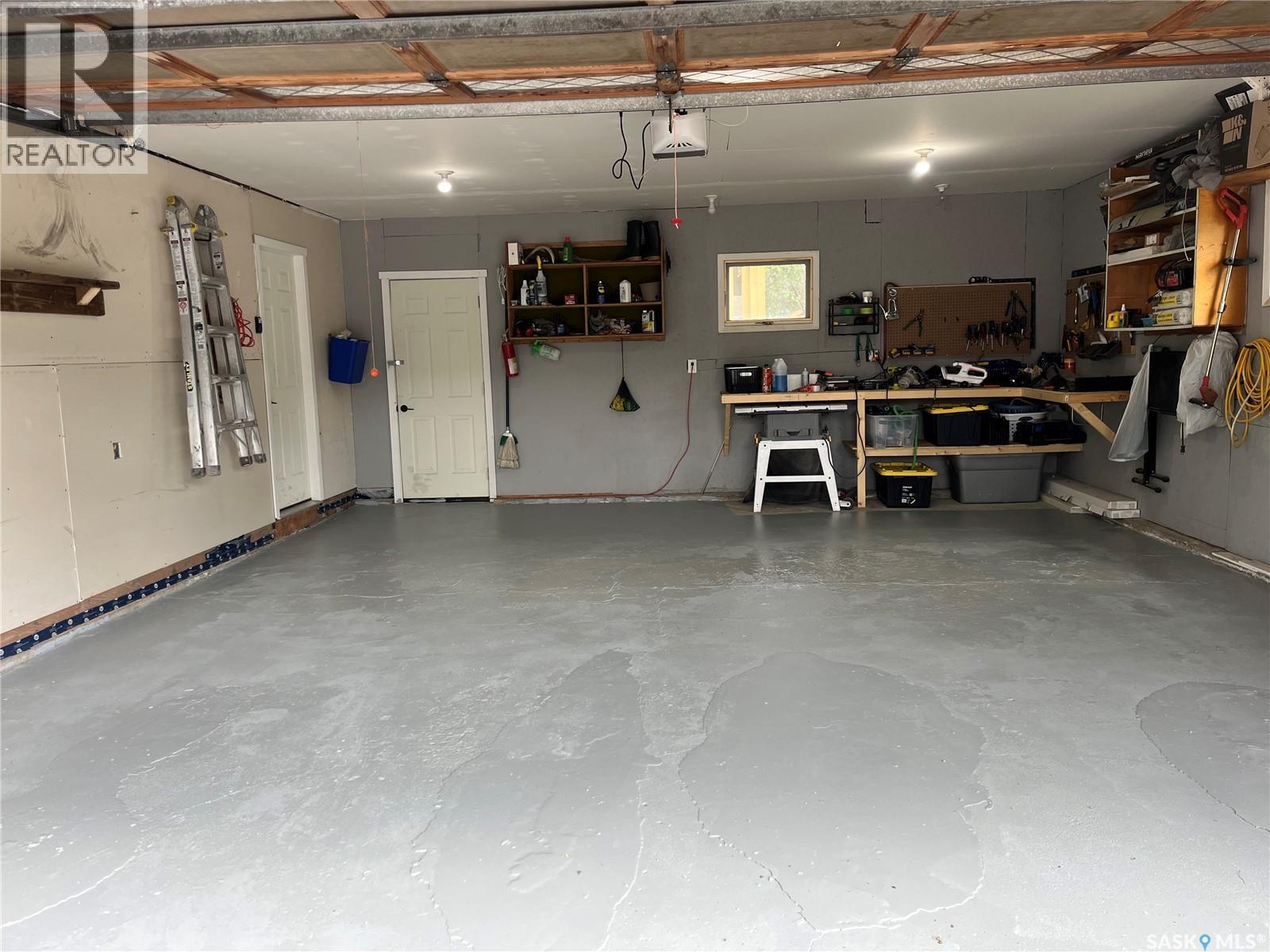 11 Plainsview Drive, Regina, SK