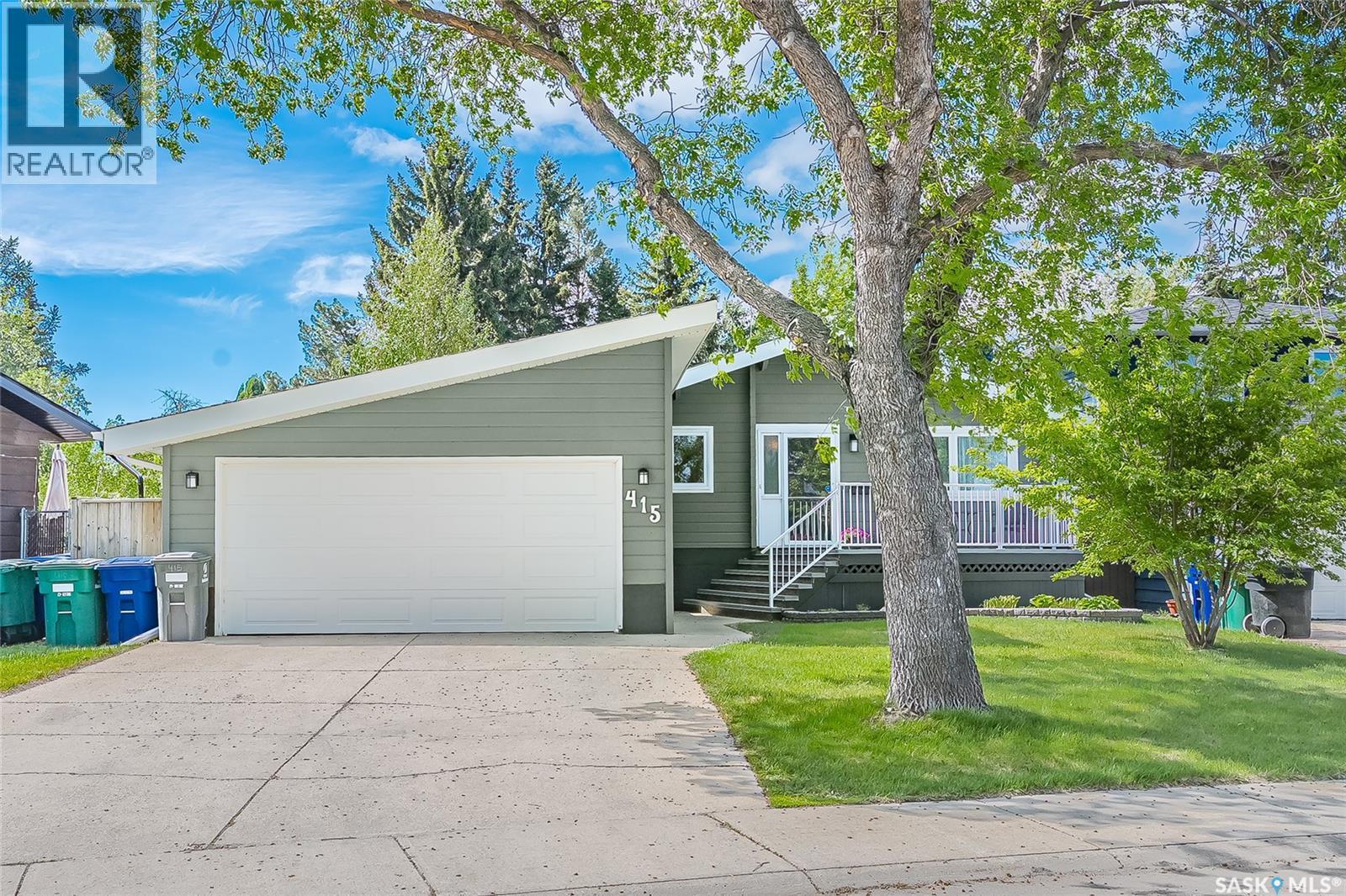 415 Chitek Crescent, Saskatoon, SK
