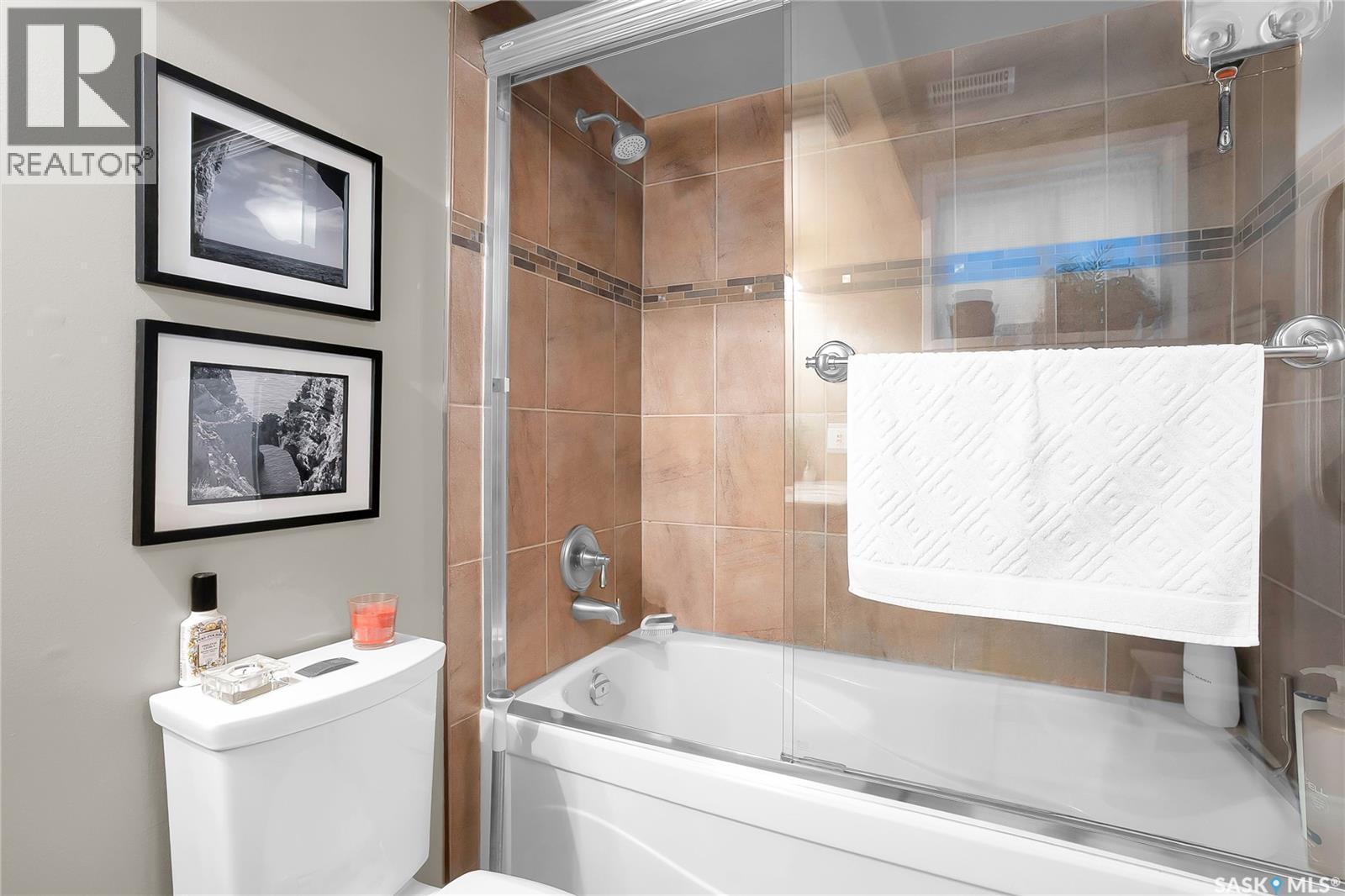 415 Chitek Crescent, Saskatoon, SK