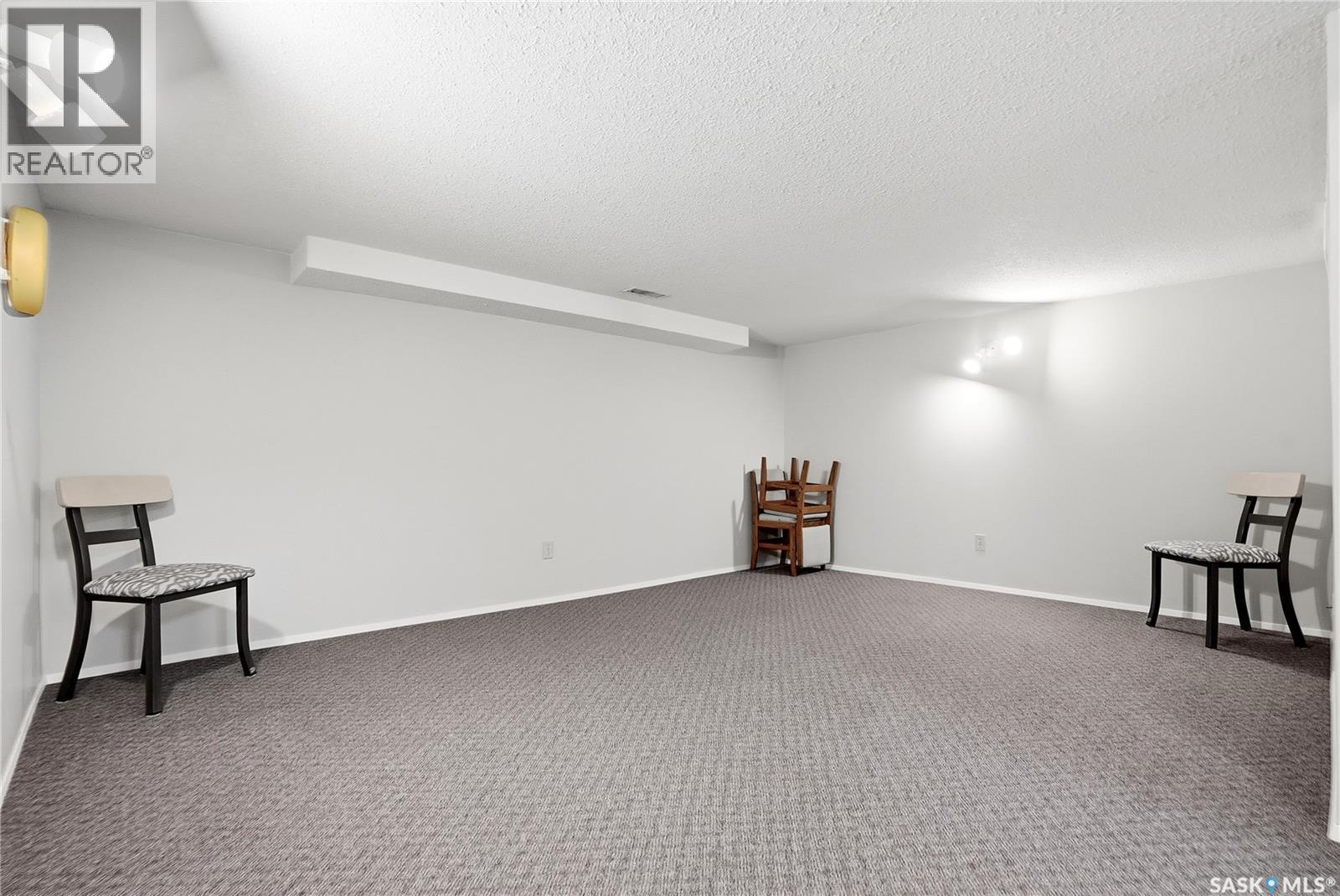 723 Candle Court, Saskatoon, SK