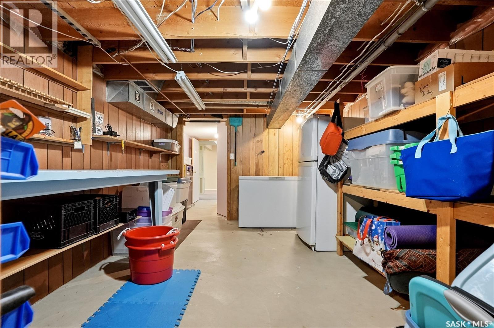 723 Candle Court, Saskatoon, SK