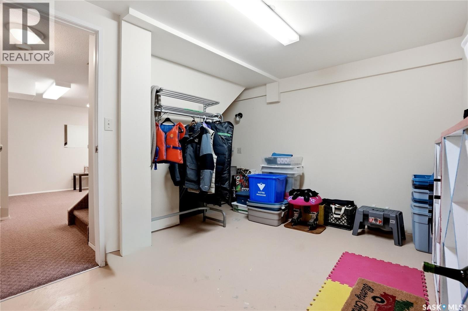 723 Candle Court, Saskatoon, SK