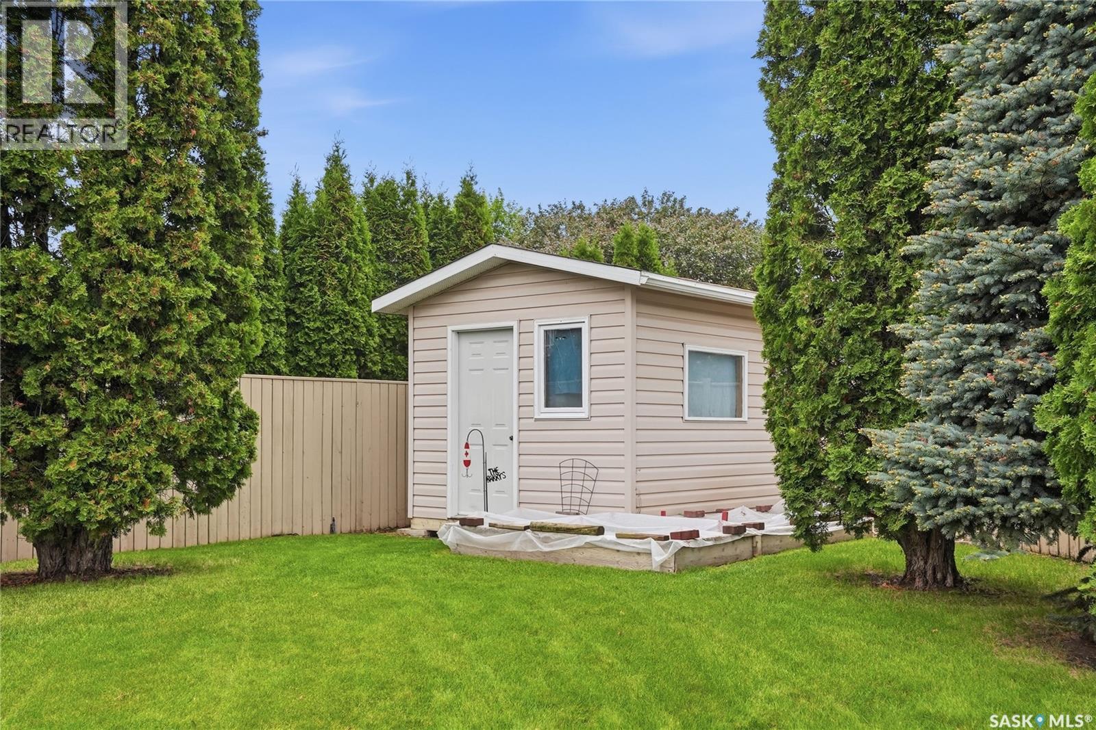 723 Candle Court, Saskatoon, SK