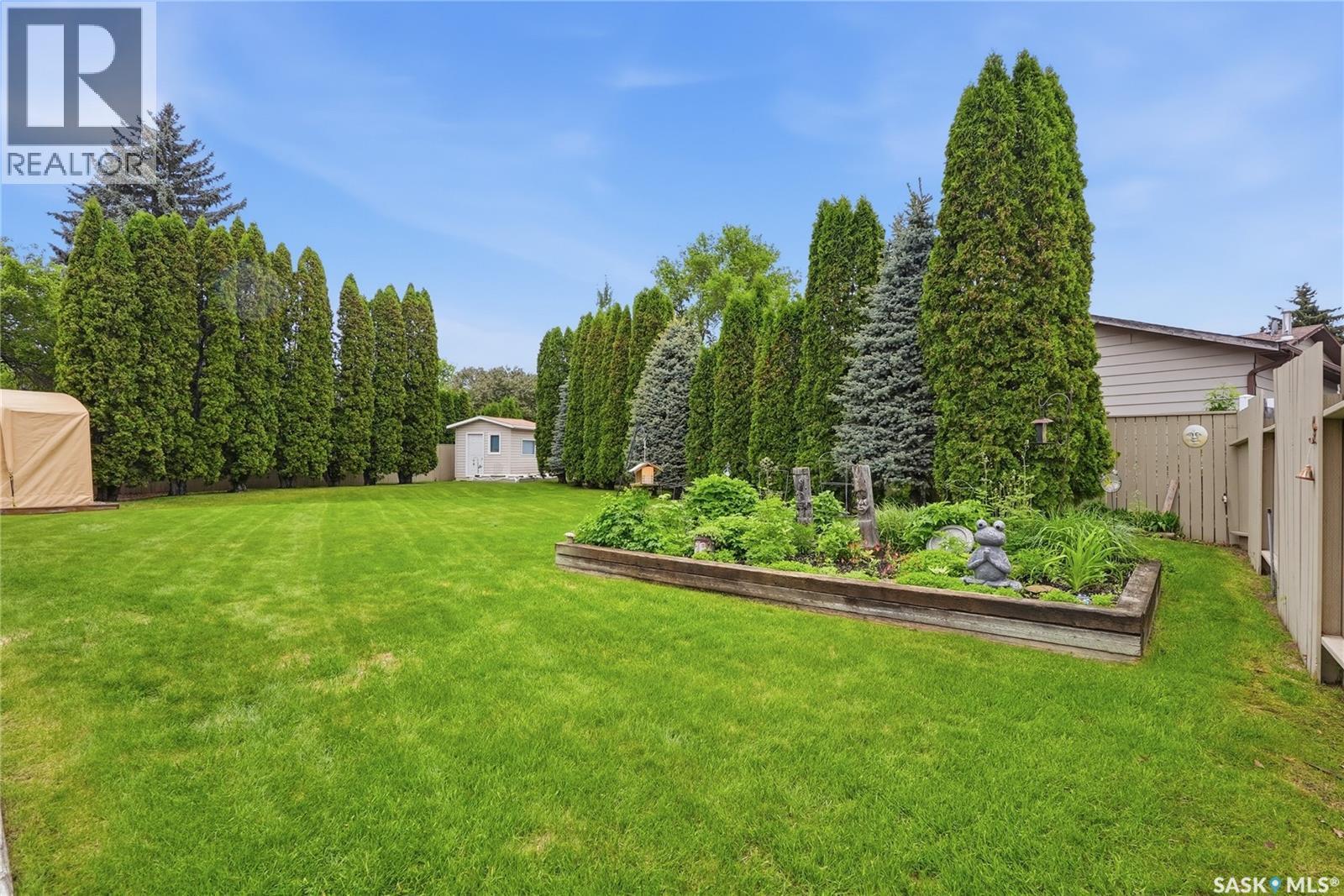 723 Candle Court, Saskatoon, SK