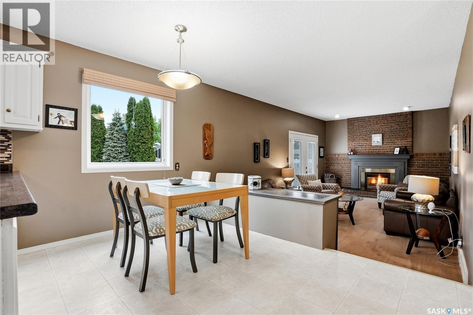 723 Candle Court, Saskatoon, SK