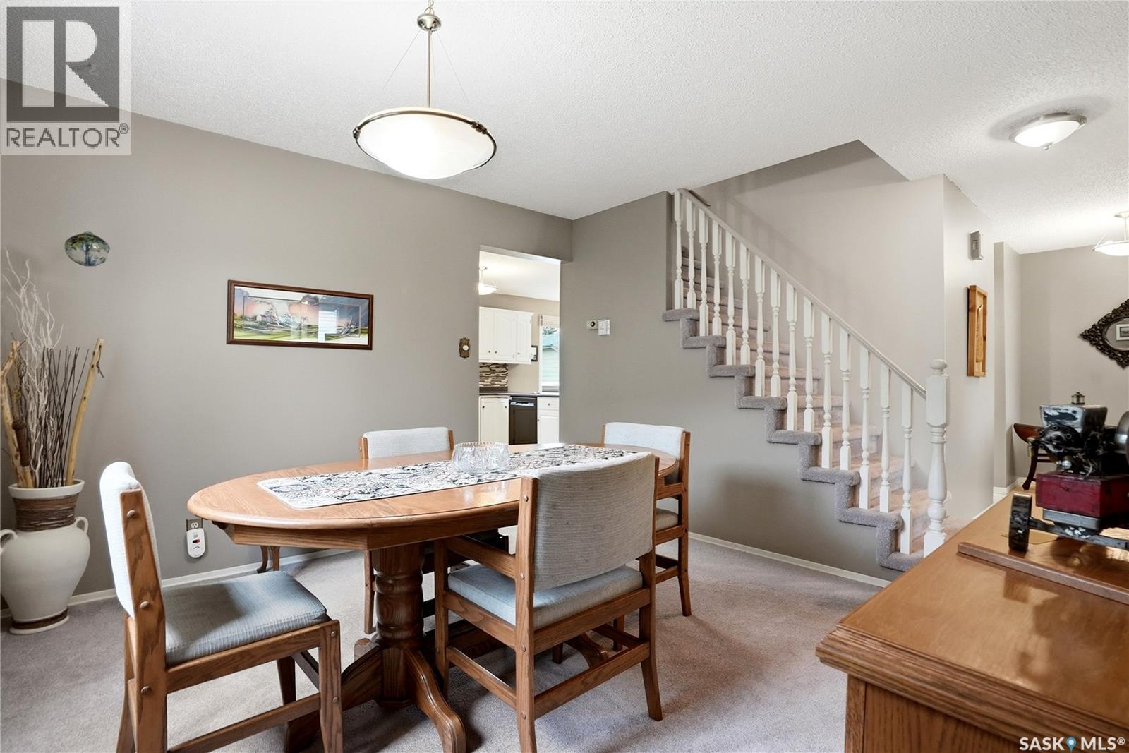 723 Candle Court, Saskatoon, SK