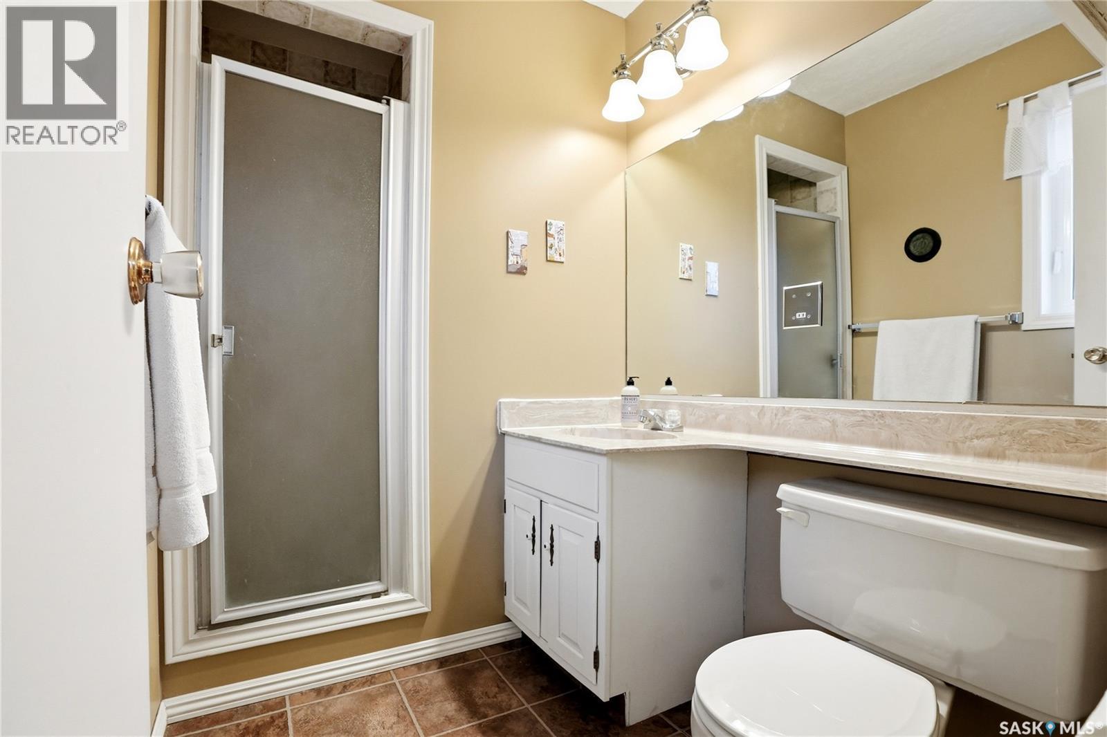 723 Candle Court, Saskatoon, SK