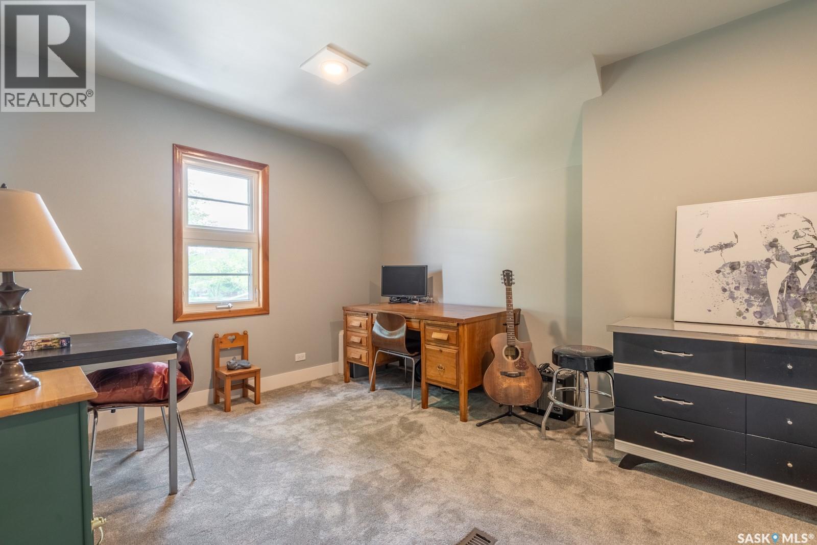2075 Quebec Street, Regina, SK