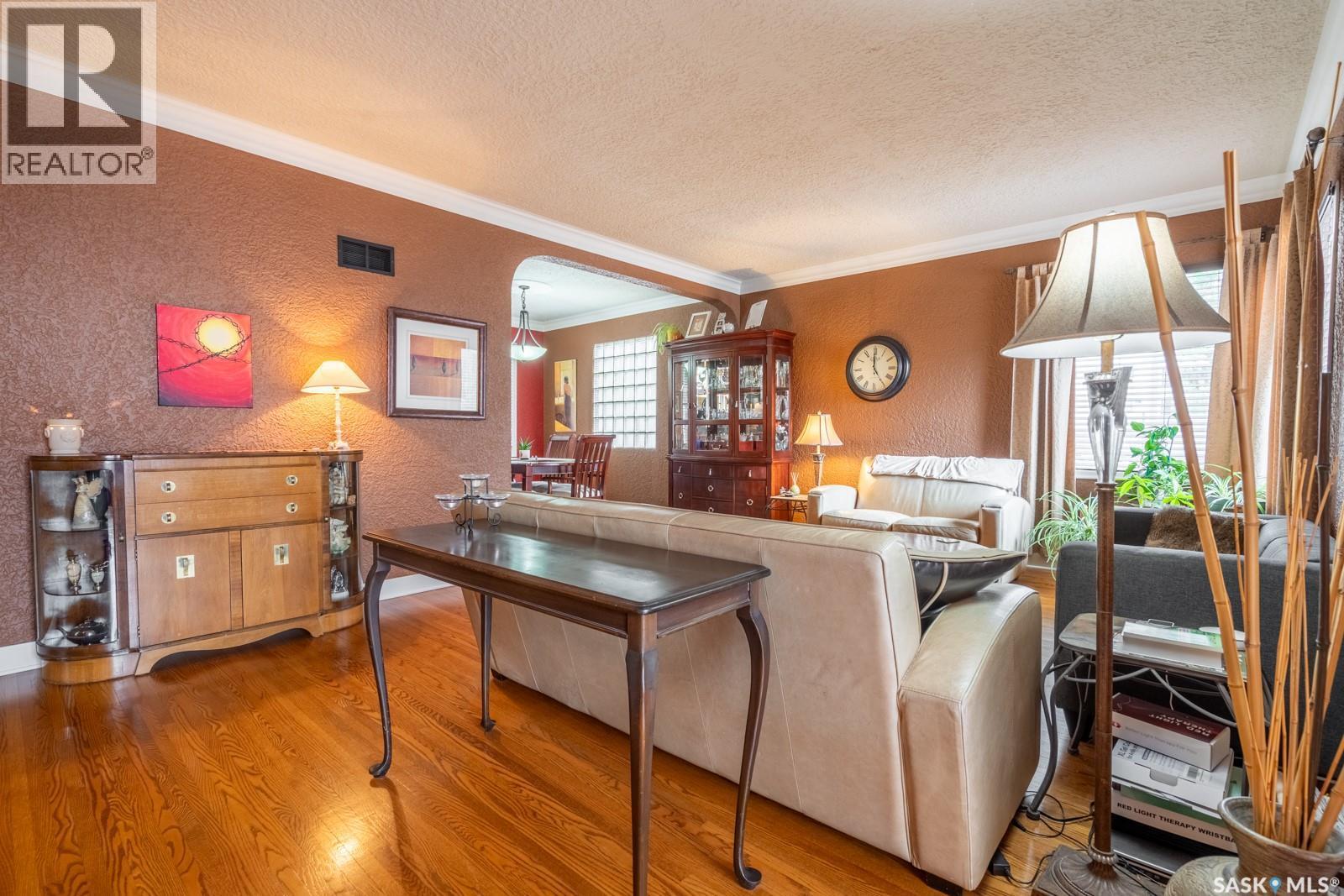 2075 Quebec Street, Regina, SK