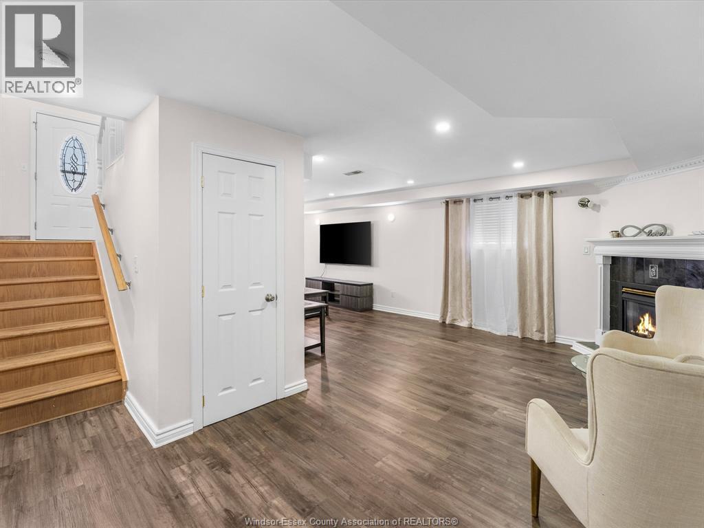 791 Helena Crescent, Belle River, ON
