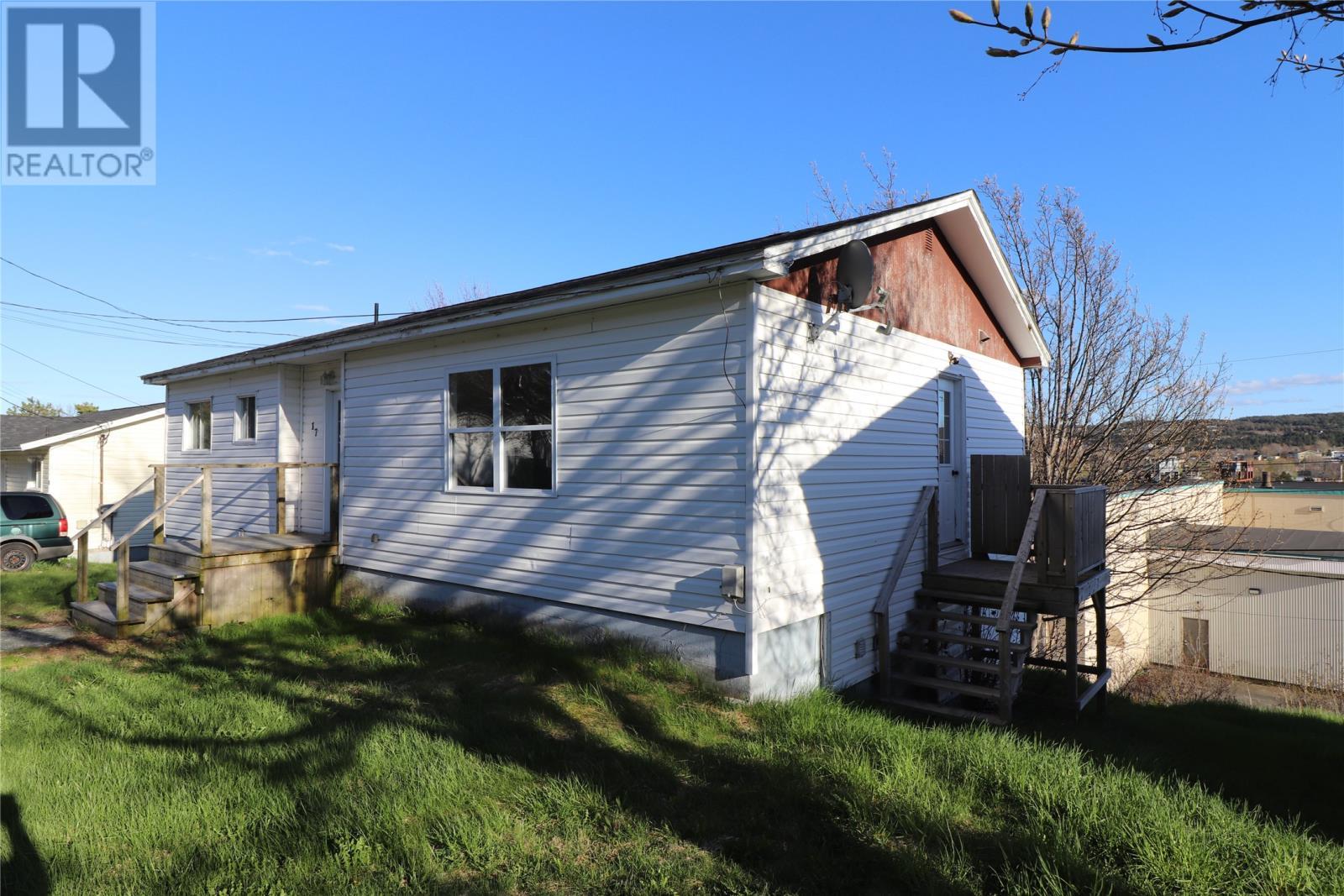 17 Patrick Street, Carbonear, NL