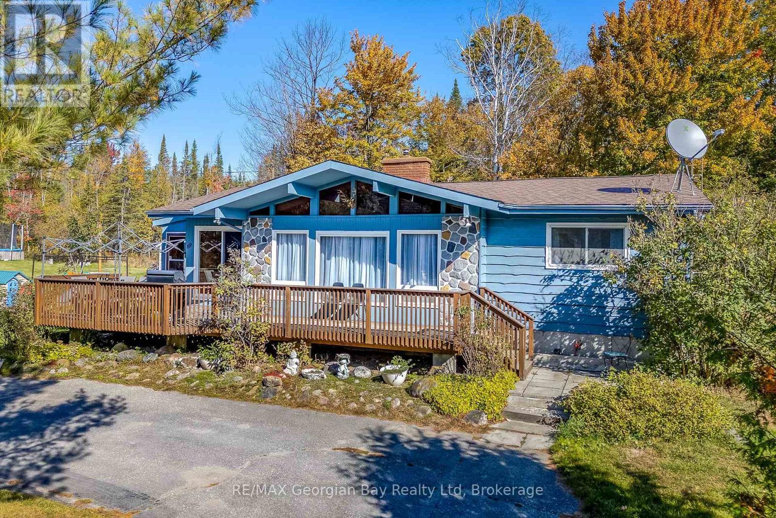 69 Albert Avenue, Tiny, ON