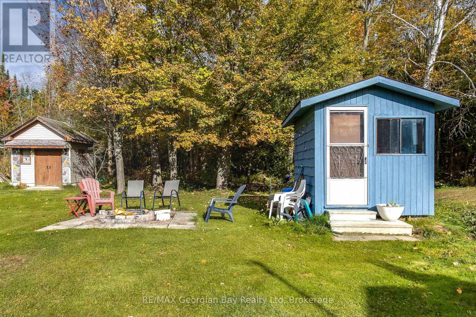 Storage - 69 Albert Avenue, Tiny, ON