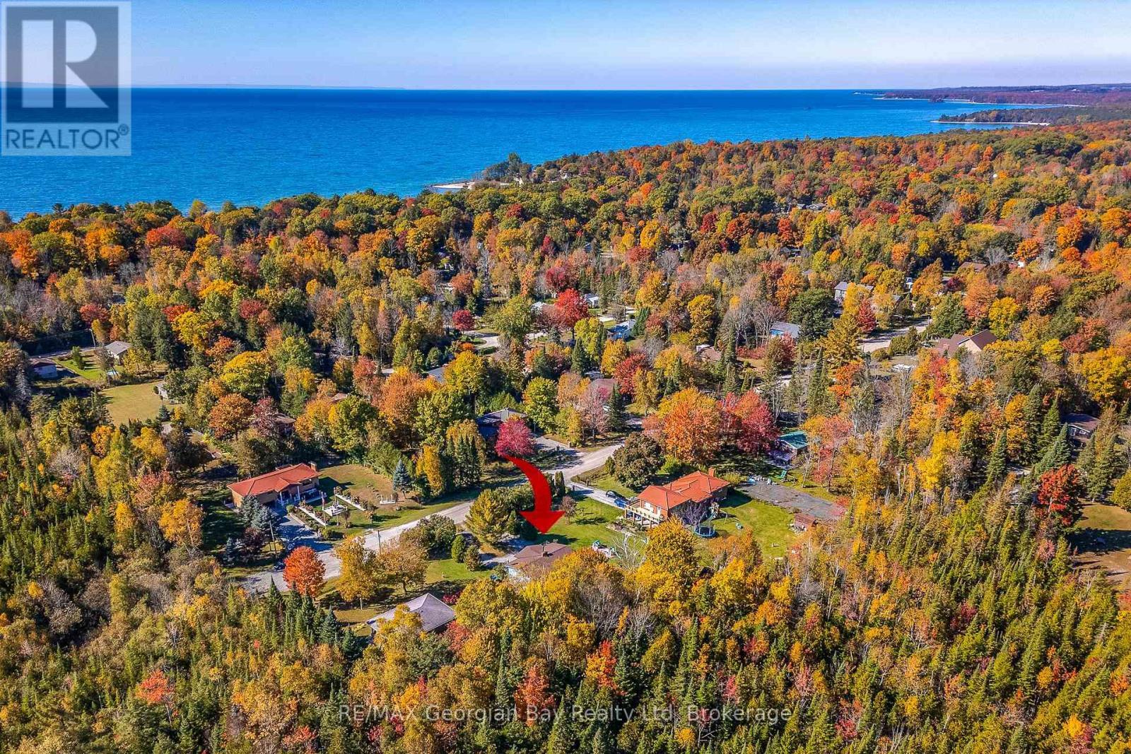 69 Albert Avenue, Tiny, ON