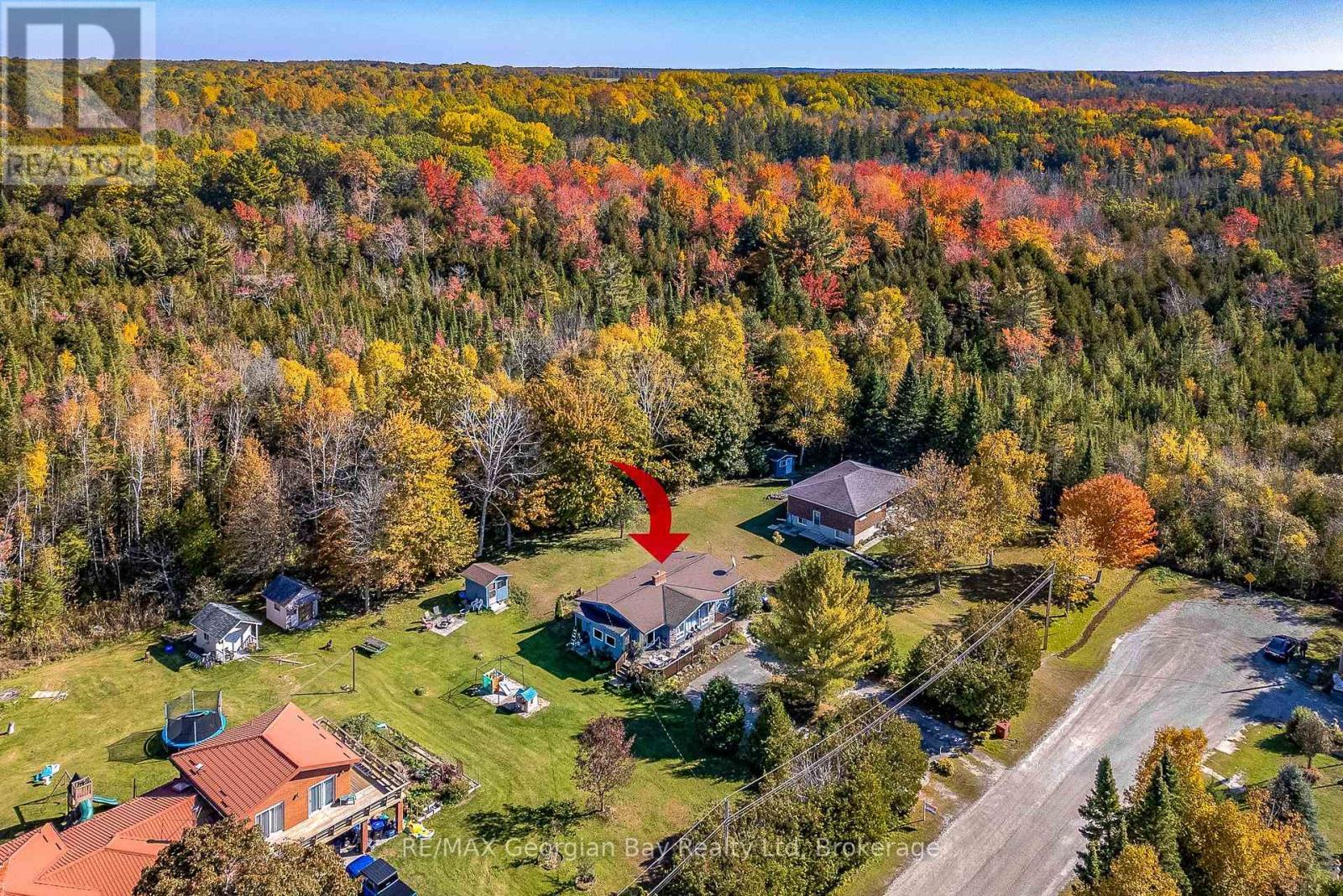 69 Albert Avenue, Tiny, ON