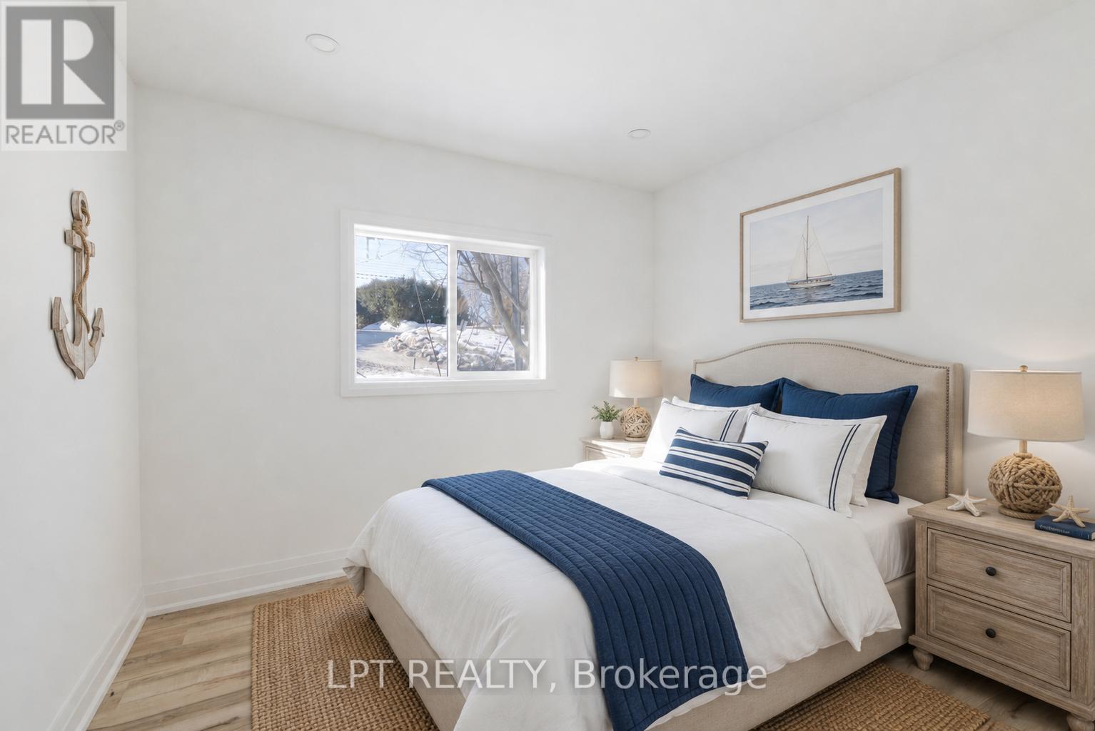 Main Floor Bedroom - 47 Moon Point Drive, Oro-Medonte, ON