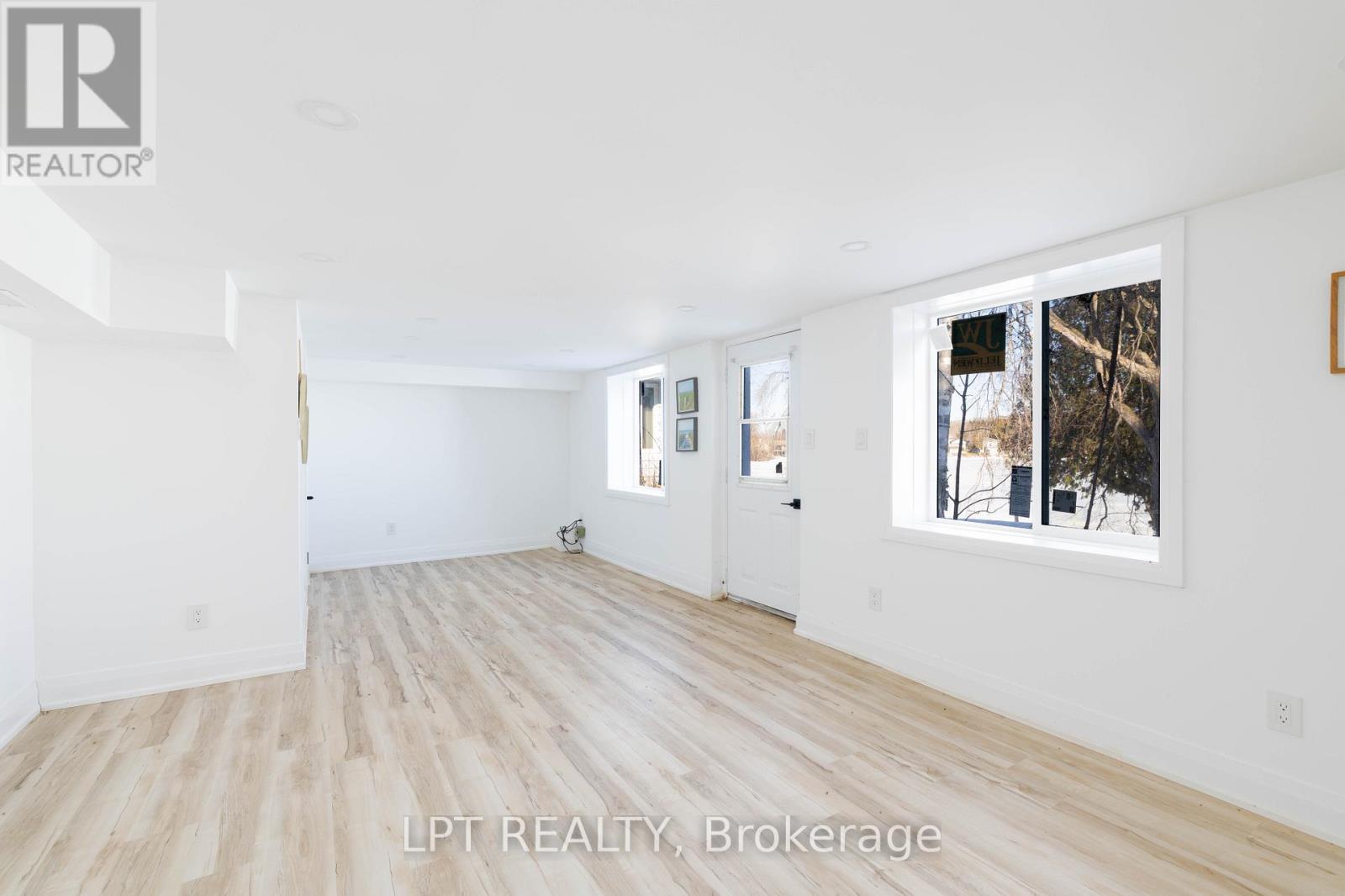 47 Moon Point Drive, Oro-Medonte, ON