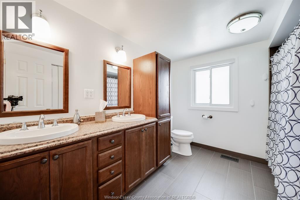 109 Centennial, Tecumseh, ON