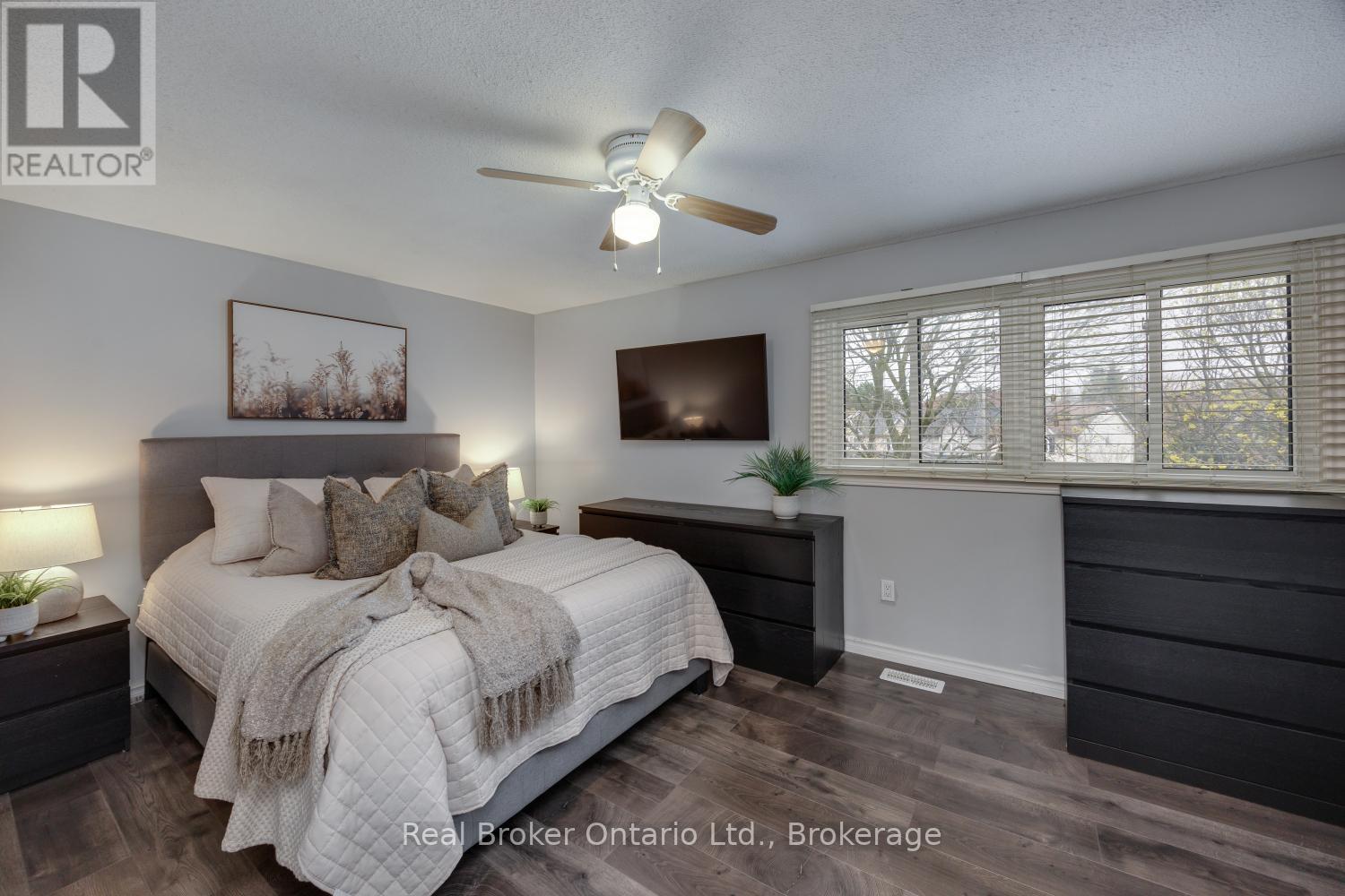 30 - 220 Ormond Drive, Oshawa (Samac), ON
