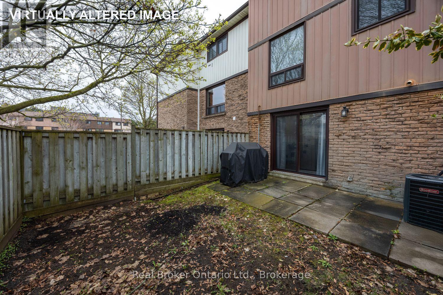 30 - 220 Ormond Drive, Oshawa (Samac), ON