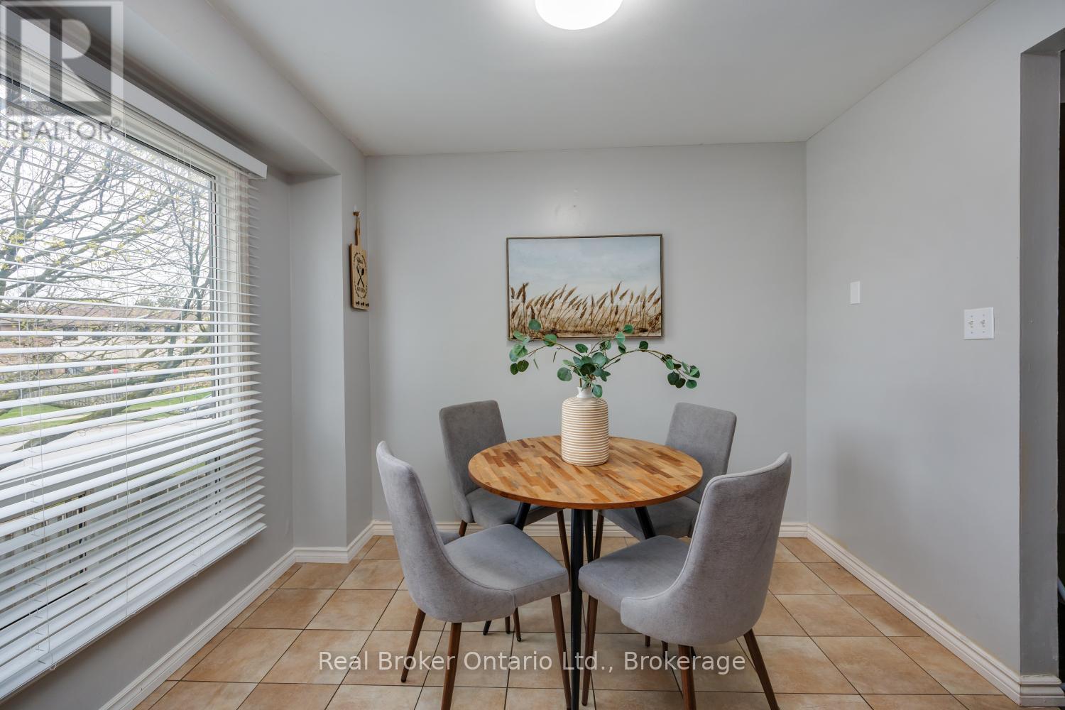 30 - 220 Ormond Drive, Oshawa (Samac), ON